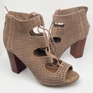 Crown Vintage Women's Faux Suede Laser Cut Peep Toe Lace Up Heel Size 7.5